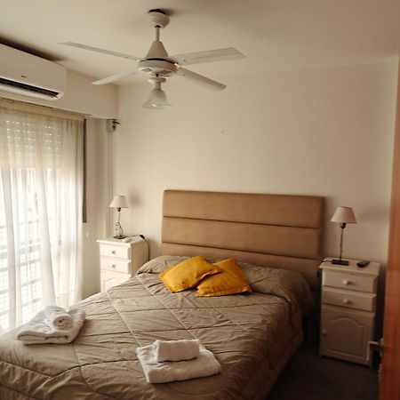 Departamento Amoblado En Pleno Centro, Con Cochera Bahía Blanca Esterno foto