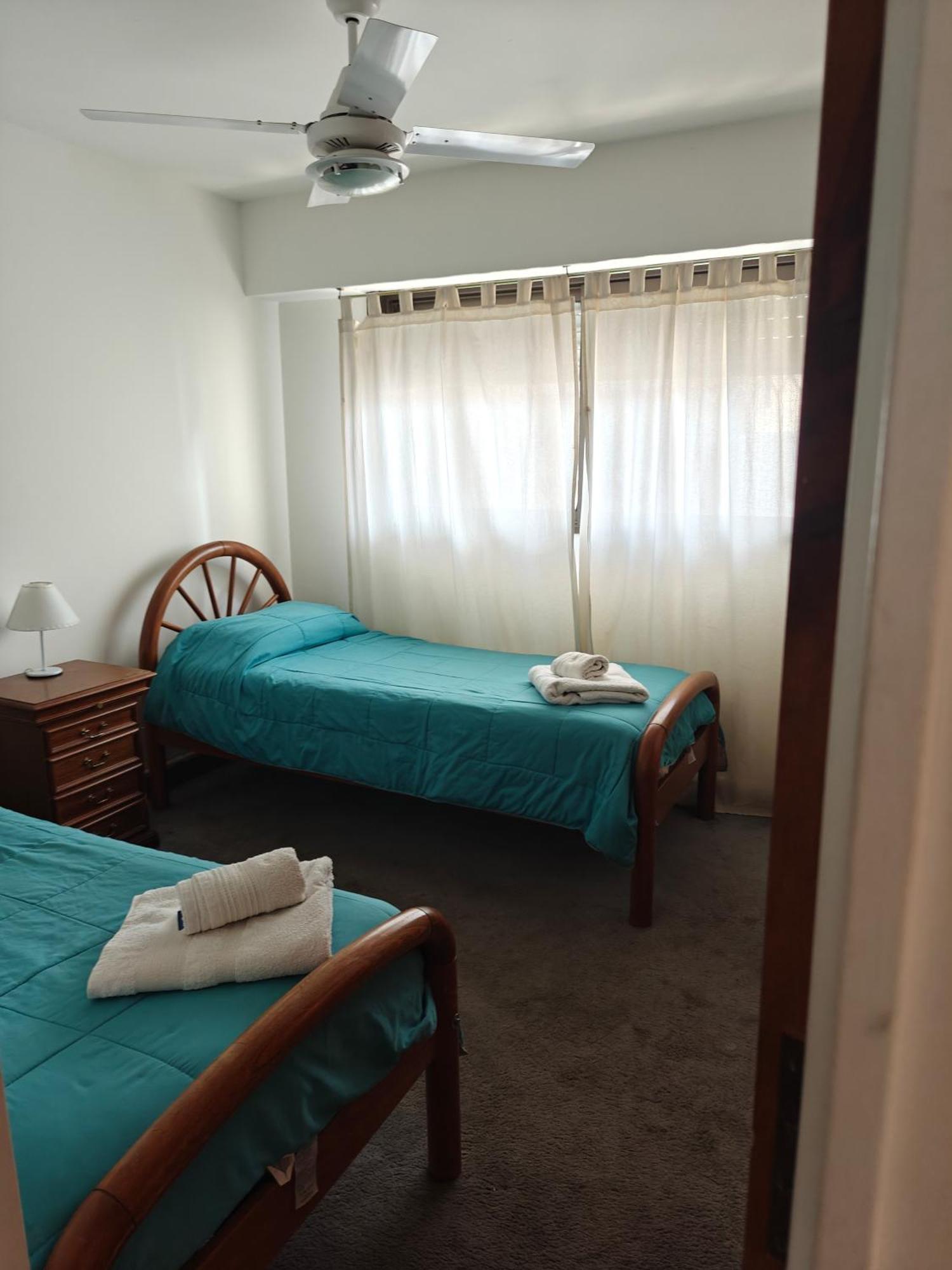 Departamento Amoblado En Pleno Centro, Con Cochera Bahía Blanca Esterno foto
